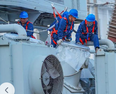 火力發(fā)電廠大型設(shè)備檢修防墜器保護工人安全作業(yè)